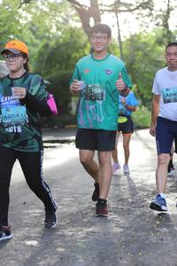 BIB: 155, 018
                            <button type="button" onclick="openModal(5177744)" class="btn btn-primary btn-sm float-right btn-popup" data-toggle="modal" data-target=".modal-high-quality">
                        <i class="fas fa-shopping-cart"></i> Add to Cart
                    </button>
                                            <button type="button" onclick="isThisMe(5177744, true)" class="btn btn-success btn-sm float-right btn-popup btn-isme hidden" data-toggle="tooltip" data-placement="bottom" title="นี่คือรูปของคุณใช่ไหม คลิกที่นี่เพื่อเอาเข้าอัลบั้ม">
                        <i class="fas fa-plus"></i> Add to album
                    </button>
                    <button type="button" onclick="isThisMe(5177744, false)" class="btn btn-warning btn-sm float-right btn-popup btn-isnotme hidden">
                        <i class="fas fa-ban"></i> Remove from album
                    </button>