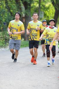 BIB: 0060, 031, 362
                            <button type="button" onclick="openModal(5181990)" class="btn btn-primary btn-sm float-right btn-popup" data-toggle="modal" data-target=".modal-high-quality">
                        <i class="fas fa-shopping-cart"></i> Add to Cart
                    </button>
                                            <button type="button" onclick="isThisMe(5181990, true)" class="btn btn-success btn-sm float-right btn-popup btn-isme hidden" data-toggle="tooltip" data-placement="bottom" title="นี่คือรูปของคุณใช่ไหม คลิกที่นี่เพื่อเอาเข้าอัลบั้ม">
                        <i class="fas fa-plus"></i> Add to album
                    </button>
                    <button type="button" onclick="isThisMe(5181990, false)" class="btn btn-warning btn-sm float-right btn-popup btn-isnotme hidden">
                        <i class="fas fa-ban"></i> Remove from album
                    </button>
