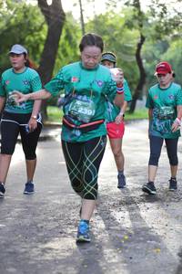 BIB: 254, 2239
                            <button type="button" onclick="openModal(5177811)" class="btn btn-primary btn-sm float-right btn-popup" data-toggle="modal" data-target=".modal-high-quality">
                        <i class="fas fa-shopping-cart"></i> Add to Cart
                    </button>
                                            <button type="button" onclick="isThisMe(5177811, true)" class="btn btn-success btn-sm float-right btn-popup btn-isme hidden" data-toggle="tooltip" data-placement="bottom" title="นี่คือรูปของคุณใช่ไหม คลิกที่นี่เพื่อเอาเข้าอัลบั้ม">
                        <i class="fas fa-plus"></i> Add to album
                    </button>
                    <button type="button" onclick="isThisMe(5177811, false)" class="btn btn-warning btn-sm float-right btn-popup btn-isnotme hidden">
                        <i class="fas fa-ban"></i> Remove from album
                    </button>