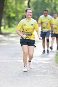 BIB: 0904
                            <button type="button" onclick="openModal(5183341)" class="btn btn-primary btn-sm float-right btn-popup" data-toggle="modal" data-target=".modal-high-quality">
                        <i class="fas fa-shopping-cart"></i> Add to Cart
                    </button>
                                            <button type="button" onclick="isThisMe(5183341, true)" class="btn btn-success btn-sm float-right btn-popup btn-isme hidden" data-toggle="tooltip" data-placement="bottom" title="นี่คือรูปของคุณใช่ไหม คลิกที่นี่เพื่อเอาเข้าอัลบั้ม">
                        <i class="fas fa-plus"></i> Add to album
                    </button>
                    <button type="button" onclick="isThisMe(5183341, false)" class="btn btn-warning btn-sm float-right btn-popup btn-isnotme hidden">
                        <i class="fas fa-ban"></i> Remove from album
                    </button>