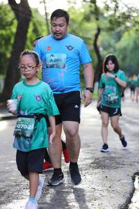 BIB: 009, 
                            <button type="button" onclick="openModal(5178076)" class="btn btn-primary btn-sm float-right btn-popup" data-toggle="modal" data-target=".modal-high-quality">
                        <i class="fas fa-shopping-cart"></i> Add to Cart
                    </button>
                                            <button type="button" onclick="isThisMe(5178076, true)" class="btn btn-success btn-sm float-right btn-popup btn-isme hidden" data-toggle="tooltip" data-placement="bottom" title="นี่คือรูปของคุณใช่ไหม คลิกที่นี่เพื่อเอาเข้าอัลบั้ม">
                        <i class="fas fa-plus"></i> Add to album
                    </button>
                    <button type="button" onclick="isThisMe(5178076, false)" class="btn btn-warning btn-sm float-right btn-popup btn-isnotme hidden">
                        <i class="fas fa-ban"></i> Remove from album
                    </button>