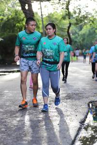 BIB: 304, 301
                            <button type="button" onclick="openModal(5178112)" class="btn btn-primary btn-sm float-right btn-popup" data-toggle="modal" data-target=".modal-high-quality">
                        <i class="fas fa-shopping-cart"></i> Add to Cart
                    </button>
                                            <button type="button" onclick="isThisMe(5178112, true)" class="btn btn-success btn-sm float-right btn-popup btn-isme hidden" data-toggle="tooltip" data-placement="bottom" title="นี่คือรูปของคุณใช่ไหม คลิกที่นี่เพื่อเอาเข้าอัลบั้ม">
                        <i class="fas fa-plus"></i> Add to album
                    </button>
                    <button type="button" onclick="isThisMe(5178112, false)" class="btn btn-warning btn-sm float-right btn-popup btn-isnotme hidden">
                        <i class="fas fa-ban"></i> Remove from album
                    </button>