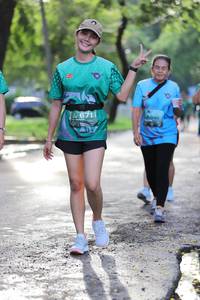 BIB: 6711, 046
                            <button type="button" onclick="openModal(5178124)" class="btn btn-primary btn-sm float-right btn-popup" data-toggle="modal" data-target=".modal-high-quality">
                        <i class="fas fa-shopping-cart"></i> Add to Cart
                    </button>
                                            <button type="button" onclick="isThisMe(5178124, true)" class="btn btn-success btn-sm float-right btn-popup btn-isme hidden" data-toggle="tooltip" data-placement="bottom" title="นี่คือรูปของคุณใช่ไหม คลิกที่นี่เพื่อเอาเข้าอัลบั้ม">
                        <i class="fas fa-plus"></i> Add to album
                    </button>
                    <button type="button" onclick="isThisMe(5178124, false)" class="btn btn-warning btn-sm float-right btn-popup btn-isnotme hidden">
                        <i class="fas fa-ban"></i> Remove from album
                    </button>