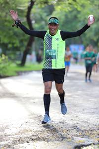 BIB: 724
                            <button type="button" onclick="openModal(5177150)" class="btn btn-primary btn-sm float-right btn-popup" data-toggle="modal" data-target=".modal-high-quality">
                        <i class="fas fa-shopping-cart"></i> Add to Cart
                    </button>
                                            <button type="button" onclick="isThisMe(5177150, true)" class="btn btn-success btn-sm float-right btn-popup btn-isme hidden" data-toggle="tooltip" data-placement="bottom" title="นี่คือรูปของคุณใช่ไหม คลิกที่นี่เพื่อเอาเข้าอัลบั้ม">
                        <i class="fas fa-plus"></i> Add to album
                    </button>
                    <button type="button" onclick="isThisMe(5177150, false)" class="btn btn-warning btn-sm float-right btn-popup btn-isnotme hidden">
                        <i class="fas fa-ban"></i> Remove from album
                    </button>