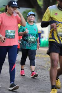 BIB: 574, 1021
                            <button type="button" onclick="openModal(5179374)" class="btn btn-primary btn-sm float-right btn-popup" data-toggle="modal" data-target=".modal-high-quality">
                        <i class="fas fa-shopping-cart"></i> Add to Cart
                    </button>
                                            <button type="button" onclick="isThisMe(5179374, true)" class="btn btn-success btn-sm float-right btn-popup btn-isme hidden" data-toggle="tooltip" data-placement="bottom" title="นี่คือรูปของคุณใช่ไหม คลิกที่นี่เพื่อเอาเข้าอัลบั้ม">
                        <i class="fas fa-plus"></i> Add to album
                    </button>
                    <button type="button" onclick="isThisMe(5179374, false)" class="btn btn-warning btn-sm float-right btn-popup btn-isnotme hidden">
                        <i class="fas fa-ban"></i> Remove from album
                    </button>