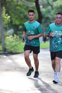 BIB: 136, 1391
                            <button type="button" onclick="openModal(5177231)" class="btn btn-primary btn-sm float-right btn-popup" data-toggle="modal" data-target=".modal-high-quality">
                        <i class="fas fa-shopping-cart"></i> Add to Cart
                    </button>
                                            <button type="button" onclick="isThisMe(5177231, true)" class="btn btn-success btn-sm float-right btn-popup btn-isme hidden" data-toggle="tooltip" data-placement="bottom" title="นี่คือรูปของคุณใช่ไหม คลิกที่นี่เพื่อเอาเข้าอัลบั้ม">
                        <i class="fas fa-plus"></i> Add to album
                    </button>
                    <button type="button" onclick="isThisMe(5177231, false)" class="btn btn-warning btn-sm float-right btn-popup btn-isnotme hidden">
                        <i class="fas fa-ban"></i> Remove from album
                    </button>