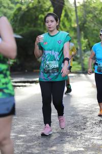 BIB: 103
                            <button type="button" onclick="openModal(5177908)" class="btn btn-primary btn-sm float-right btn-popup" data-toggle="modal" data-target=".modal-high-quality">
                        <i class="fas fa-shopping-cart"></i> Add to Cart
                    </button>
                                            <button type="button" onclick="isThisMe(5177908, true)" class="btn btn-success btn-sm float-right btn-popup btn-isme hidden" data-toggle="tooltip" data-placement="bottom" title="นี่คือรูปของคุณใช่ไหม คลิกที่นี่เพื่อเอาเข้าอัลบั้ม">
                        <i class="fas fa-plus"></i> Add to album
                    </button>
                    <button type="button" onclick="isThisMe(5177908, false)" class="btn btn-warning btn-sm float-right btn-popup btn-isnotme hidden">
                        <i class="fas fa-ban"></i> Remove from album
                    </button>