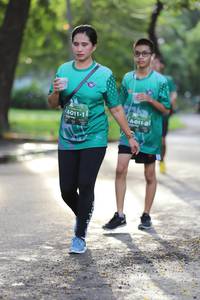 BIB: 
                            <button type="button" onclick="openModal(5177299)" class="btn btn-primary btn-sm float-right btn-popup" data-toggle="modal" data-target=".modal-high-quality">
                        <i class="fas fa-shopping-cart"></i> Add to Cart
                    </button>
                                            <button type="button" onclick="isThisMe(5177299, true)" class="btn btn-success btn-sm float-right btn-popup btn-isme hidden" data-toggle="tooltip" data-placement="bottom" title="นี่คือรูปของคุณใช่ไหม คลิกที่นี่เพื่อเอาเข้าอัลบั้ม">
                        <i class="fas fa-plus"></i> Add to album
                    </button>
                    <button type="button" onclick="isThisMe(5177299, false)" class="btn btn-warning btn-sm float-right btn-popup btn-isnotme hidden">
                        <i class="fas fa-ban"></i> Remove from album
                    </button>