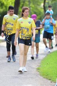 BIB: 0921
                            <button type="button" onclick="openModal(5180664)" class="btn btn-primary btn-sm float-right btn-popup" data-toggle="modal" data-target=".modal-high-quality">
                        <i class="fas fa-shopping-cart"></i> Add to Cart
                    </button>
                                            <button type="button" onclick="isThisMe(5180664, true)" class="btn btn-success btn-sm float-right btn-popup btn-isme hidden" data-toggle="tooltip" data-placement="bottom" title="นี่คือรูปของคุณใช่ไหม คลิกที่นี่เพื่อเอาเข้าอัลบั้ม">
                        <i class="fas fa-plus"></i> Add to album
                    </button>
                    <button type="button" onclick="isThisMe(5180664, false)" class="btn btn-warning btn-sm float-right btn-popup btn-isnotme hidden">
                        <i class="fas fa-ban"></i> Remove from album
                    </button>