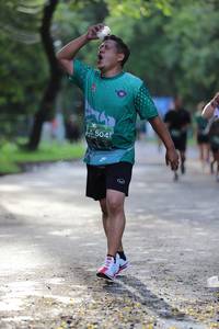 BIB: 504
                            <button type="button" onclick="openModal(5176323)" class="btn btn-primary btn-sm float-right btn-popup" data-toggle="modal" data-target=".modal-high-quality">
                        <i class="fas fa-shopping-cart"></i> Add to Cart
                    </button>
                                            <button type="button" onclick="isThisMe(5176323, true)" class="btn btn-success btn-sm float-right btn-popup btn-isme hidden" data-toggle="tooltip" data-placement="bottom" title="นี่คือรูปของคุณใช่ไหม คลิกที่นี่เพื่อเอาเข้าอัลบั้ม">
                        <i class="fas fa-plus"></i> Add to album
                    </button>
                    <button type="button" onclick="isThisMe(5176323, false)" class="btn btn-warning btn-sm float-right btn-popup btn-isnotme hidden">
                        <i class="fas fa-ban"></i> Remove from album
                    </button>