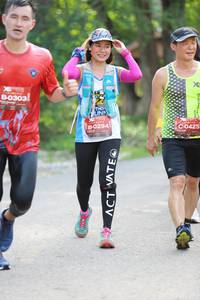 BIB: 0303, 0294, 0425
                            <button type="button" onclick="openModal(5182346)" class="btn btn-primary btn-sm float-right btn-popup" data-toggle="modal" data-target=".modal-high-quality">
                        <i class="fas fa-shopping-cart"></i> Add to Cart
                    </button>
                                            <button type="button" onclick="isThisMe(5182346, true)" class="btn btn-success btn-sm float-right btn-popup btn-isme hidden" data-toggle="tooltip" data-placement="bottom" title="นี่คือรูปของคุณใช่ไหม คลิกที่นี่เพื่อเอาเข้าอัลบั้ม">
                        <i class="fas fa-plus"></i> Add to album
                    </button>
                    <button type="button" onclick="isThisMe(5182346, false)" class="btn btn-warning btn-sm float-right btn-popup btn-isnotme hidden">
                        <i class="fas fa-ban"></i> Remove from album
                    </button>