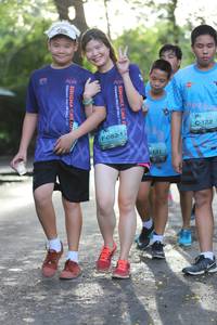 BIB: 122, 121
                            <button type="button" onclick="openModal(5177725)" class="btn btn-primary btn-sm float-right btn-popup" data-toggle="modal" data-target=".modal-high-quality">
                        <i class="fas fa-shopping-cart"></i> Add to Cart
                    </button>
                                            <button type="button" onclick="isThisMe(5177725, true)" class="btn btn-success btn-sm float-right btn-popup btn-isme hidden" data-toggle="tooltip" data-placement="bottom" title="นี่คือรูปของคุณใช่ไหม คลิกที่นี่เพื่อเอาเข้าอัลบั้ม">
                        <i class="fas fa-plus"></i> Add to album
                    </button>
                    <button type="button" onclick="isThisMe(5177725, false)" class="btn btn-warning btn-sm float-right btn-popup btn-isnotme hidden">
                        <i class="fas fa-ban"></i> Remove from album
                    </button>