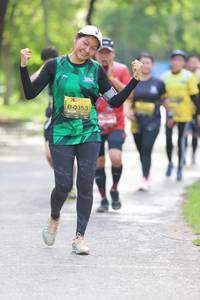 BIB: 0353
                            <button type="button" onclick="openModal(5183282)" class="btn btn-primary btn-sm float-right btn-popup" data-toggle="modal" data-target=".modal-high-quality">
                        <i class="fas fa-shopping-cart"></i> Add to Cart
                    </button>
                                            <button type="button" onclick="isThisMe(5183282, true)" class="btn btn-success btn-sm float-right btn-popup btn-isme hidden" data-toggle="tooltip" data-placement="bottom" title="นี่คือรูปของคุณใช่ไหม คลิกที่นี่เพื่อเอาเข้าอัลบั้ม">
                        <i class="fas fa-plus"></i> Add to album
                    </button>
                    <button type="button" onclick="isThisMe(5183282, false)" class="btn btn-warning btn-sm float-right btn-popup btn-isnotme hidden">
                        <i class="fas fa-ban"></i> Remove from album
                    </button>