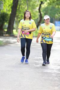 BIB: 0922, 0923
                            <button type="button" onclick="openModal(5185294)" class="btn btn-primary btn-sm float-right btn-popup" data-toggle="modal" data-target=".modal-high-quality">
                        <i class="fas fa-shopping-cart"></i> Add to Cart
                    </button>
                                            <button type="button" onclick="isThisMe(5185294, true)" class="btn btn-success btn-sm float-right btn-popup btn-isme hidden" data-toggle="tooltip" data-placement="bottom" title="นี่คือรูปของคุณใช่ไหม คลิกที่นี่เพื่อเอาเข้าอัลบั้ม">
                        <i class="fas fa-plus"></i> Add to album
                    </button>
                    <button type="button" onclick="isThisMe(5185294, false)" class="btn btn-warning btn-sm float-right btn-popup btn-isnotme hidden">
                        <i class="fas fa-ban"></i> Remove from album
                    </button>