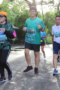 BIB: 155
                            <button type="button" onclick="openModal(5177748)" class="btn btn-primary btn-sm float-right btn-popup" data-toggle="modal" data-target=".modal-high-quality">
                        <i class="fas fa-shopping-cart"></i> Add to Cart
                    </button>
                                            <button type="button" onclick="isThisMe(5177748, true)" class="btn btn-success btn-sm float-right btn-popup btn-isme hidden" data-toggle="tooltip" data-placement="bottom" title="นี่คือรูปของคุณใช่ไหม คลิกที่นี่เพื่อเอาเข้าอัลบั้ม">
                        <i class="fas fa-plus"></i> Add to album
                    </button>
                    <button type="button" onclick="isThisMe(5177748, false)" class="btn btn-warning btn-sm float-right btn-popup btn-isnotme hidden">
                        <i class="fas fa-ban"></i> Remove from album
                    </button>