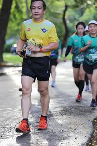 BIB: 368
                            <button type="button" onclick="openModal(5178208)" class="btn btn-primary btn-sm float-right btn-popup" data-toggle="modal" data-target=".modal-high-quality">
                        <i class="fas fa-shopping-cart"></i> Add to Cart
                    </button>
                                            <button type="button" onclick="isThisMe(5178208, true)" class="btn btn-success btn-sm float-right btn-popup btn-isme hidden" data-toggle="tooltip" data-placement="bottom" title="นี่คือรูปของคุณใช่ไหม คลิกที่นี่เพื่อเอาเข้าอัลบั้ม">
                        <i class="fas fa-plus"></i> Add to album
                    </button>
                    <button type="button" onclick="isThisMe(5178208, false)" class="btn btn-warning btn-sm float-right btn-popup btn-isnotme hidden">
                        <i class="fas fa-ban"></i> Remove from album
                    </button>