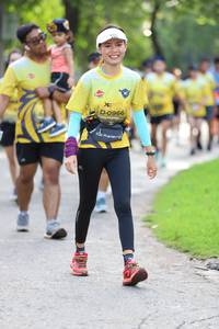 BIB: 0966
                            <button type="button" onclick="openModal(5181132)" class="btn btn-primary btn-sm float-right btn-popup" data-toggle="modal" data-target=".modal-high-quality">
                        <i class="fas fa-shopping-cart"></i> Add to Cart
                    </button>
                                            <button type="button" onclick="isThisMe(5181132, true)" class="btn btn-success btn-sm float-right btn-popup btn-isme hidden" data-toggle="tooltip" data-placement="bottom" title="นี่คือรูปของคุณใช่ไหม คลิกที่นี่เพื่อเอาเข้าอัลบั้ม">
                        <i class="fas fa-plus"></i> Add to album
                    </button>
                    <button type="button" onclick="isThisMe(5181132, false)" class="btn btn-warning btn-sm float-right btn-popup btn-isnotme hidden">
                        <i class="fas fa-ban"></i> Remove from album
                    </button>