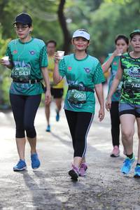 BIB: 543, 742, 690
                            <button type="button" onclick="openModal(5177899)" class="btn btn-primary btn-sm float-right btn-popup" data-toggle="modal" data-target=".modal-high-quality">
                        <i class="fas fa-shopping-cart"></i> Add to Cart
                    </button>
                                            <button type="button" onclick="isThisMe(5177899, true)" class="btn btn-success btn-sm float-right btn-popup btn-isme hidden" data-toggle="tooltip" data-placement="bottom" title="นี่คือรูปของคุณใช่ไหม คลิกที่นี่เพื่อเอาเข้าอัลบั้ม">
                        <i class="fas fa-plus"></i> Add to album
                    </button>
                    <button type="button" onclick="isThisMe(5177899, false)" class="btn btn-warning btn-sm float-right btn-popup btn-isnotme hidden">
                        <i class="fas fa-ban"></i> Remove from album
                    </button>