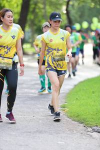 BIB: 0418, 0560
                            <button type="button" onclick="openModal(5181799)" class="btn btn-primary btn-sm float-right btn-popup" data-toggle="modal" data-target=".modal-high-quality">
                        <i class="fas fa-shopping-cart"></i> Add to Cart
                    </button>
                                            <button type="button" onclick="isThisMe(5181799, true)" class="btn btn-success btn-sm float-right btn-popup btn-isme hidden" data-toggle="tooltip" data-placement="bottom" title="นี่คือรูปของคุณใช่ไหม คลิกที่นี่เพื่อเอาเข้าอัลบั้ม">
                        <i class="fas fa-plus"></i> Add to album
                    </button>
                    <button type="button" onclick="isThisMe(5181799, false)" class="btn btn-warning btn-sm float-right btn-popup btn-isnotme hidden">
                        <i class="fas fa-ban"></i> Remove from album
                    </button>