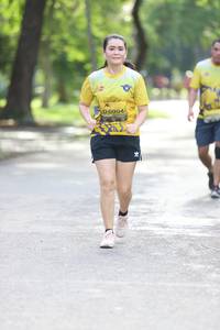 BIB: 0904
                            <button type="button" onclick="openModal(5183336)" class="btn btn-primary btn-sm float-right btn-popup" data-toggle="modal" data-target=".modal-high-quality">
                        <i class="fas fa-shopping-cart"></i> Add to Cart
                    </button>
                                            <button type="button" onclick="isThisMe(5183336, true)" class="btn btn-success btn-sm float-right btn-popup btn-isme hidden" data-toggle="tooltip" data-placement="bottom" title="นี่คือรูปของคุณใช่ไหม คลิกที่นี่เพื่อเอาเข้าอัลบั้ม">
                        <i class="fas fa-plus"></i> Add to album
                    </button>
                    <button type="button" onclick="isThisMe(5183336, false)" class="btn btn-warning btn-sm float-right btn-popup btn-isnotme hidden">
                        <i class="fas fa-ban"></i> Remove from album
                    </button>