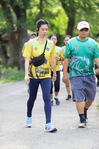 BIB: 0430
                            <button type="button" onclick="openModal(5180732)" class="btn btn-primary btn-sm float-right btn-popup" data-toggle="modal" data-target=".modal-high-quality">
                        <i class="fas fa-shopping-cart"></i> Add to Cart
                    </button>
                                            <button type="button" onclick="isThisMe(5180732, true)" class="btn btn-success btn-sm float-right btn-popup btn-isme hidden" data-toggle="tooltip" data-placement="bottom" title="นี่คือรูปของคุณใช่ไหม คลิกที่นี่เพื่อเอาเข้าอัลบั้ม">
                        <i class="fas fa-plus"></i> Add to album
                    </button>
                    <button type="button" onclick="isThisMe(5180732, false)" class="btn btn-warning btn-sm float-right btn-popup btn-isnotme hidden">
                        <i class="fas fa-ban"></i> Remove from album
                    </button>