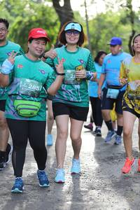 BIB: 047, 285
                            <button type="button" onclick="openModal(5179226)" class="btn btn-primary btn-sm float-right btn-popup" data-toggle="modal" data-target=".modal-high-quality">
                        <i class="fas fa-shopping-cart"></i> Add to Cart
                    </button>
                                            <button type="button" onclick="isThisMe(5179226, true)" class="btn btn-success btn-sm float-right btn-popup btn-isme hidden" data-toggle="tooltip" data-placement="bottom" title="นี่คือรูปของคุณใช่ไหม คลิกที่นี่เพื่อเอาเข้าอัลบั้ม">
                        <i class="fas fa-plus"></i> Add to album
                    </button>
                    <button type="button" onclick="isThisMe(5179226, false)" class="btn btn-warning btn-sm float-right btn-popup btn-isnotme hidden">
                        <i class="fas fa-ban"></i> Remove from album
                    </button>