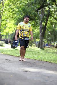 BIB: 0995
                            <button type="button" onclick="openModal(5041927)" class="btn btn-primary btn-sm float-right btn-popup" data-toggle="modal" data-target=".modal-high-quality">
                        <i class="fas fa-shopping-cart"></i> Add to Cart
                    </button>
                                            <button type="button" onclick="isThisMe(5041927, true)" class="btn btn-success btn-sm float-right btn-popup btn-isme hidden" data-toggle="tooltip" data-placement="bottom" title="นี่คือรูปของคุณใช่ไหม คลิกที่นี่เพื่อเอาเข้าอัลบั้ม">
                        <i class="fas fa-plus"></i> Add to album
                    </button>
                    <button type="button" onclick="isThisMe(5041927, false)" class="btn btn-warning btn-sm float-right btn-popup btn-isnotme hidden">
                        <i class="fas fa-ban"></i> Remove from album
                    </button>