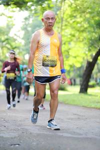 BIB: 0580
                            <button type="button" onclick="openModal(5037575)" class="btn btn-primary btn-sm float-right btn-popup" data-toggle="modal" data-target=".modal-high-quality">
                        <i class="fas fa-shopping-cart"></i> Add to Cart
                    </button>
                                            <button type="button" onclick="isThisMe(5037575, true)" class="btn btn-success btn-sm float-right btn-popup btn-isme hidden" data-toggle="tooltip" data-placement="bottom" title="นี่คือรูปของคุณใช่ไหม คลิกที่นี่เพื่อเอาเข้าอัลบั้ม">
                        <i class="fas fa-plus"></i> Add to album
                    </button>
                    <button type="button" onclick="isThisMe(5037575, false)" class="btn btn-warning btn-sm float-right btn-popup btn-isnotme hidden">
                        <i class="fas fa-ban"></i> Remove from album
                    </button>