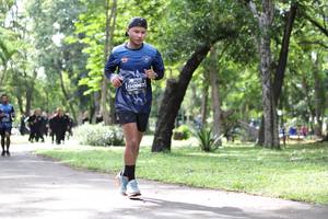 BIB: 0967
                            <button type="button" onclick="openModal(5083883)" class="btn btn-primary btn-sm float-right btn-popup" data-toggle="modal" data-target=".modal-high-quality">
                        <i class="fas fa-shopping-cart"></i> Add to Cart
                    </button>
                                            <button type="button" onclick="isThisMe(5083883, true)" class="btn btn-success btn-sm float-right btn-popup btn-isme hidden" data-toggle="tooltip" data-placement="bottom" title="นี่คือรูปของคุณใช่ไหม คลิกที่นี่เพื่อเอาเข้าอัลบั้ม">
                        <i class="fas fa-plus"></i> Add to album
                    </button>
                    <button type="button" onclick="isThisMe(5083883, false)" class="btn btn-warning btn-sm float-right btn-popup btn-isnotme hidden">
                        <i class="fas fa-ban"></i> Remove from album
                    </button>