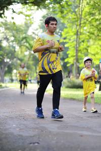 BIB: 0487
                            <button type="button" onclick="openModal(5039853)" class="btn btn-primary btn-sm float-right btn-popup" data-toggle="modal" data-target=".modal-high-quality">
                        <i class="fas fa-shopping-cart"></i> Add to Cart
                    </button>
                                            <button type="button" onclick="isThisMe(5039853, true)" class="btn btn-success btn-sm float-right btn-popup btn-isme hidden" data-toggle="tooltip" data-placement="bottom" title="นี่คือรูปของคุณใช่ไหม คลิกที่นี่เพื่อเอาเข้าอัลบั้ม">
                        <i class="fas fa-plus"></i> Add to album
                    </button>
                    <button type="button" onclick="isThisMe(5039853, false)" class="btn btn-warning btn-sm float-right btn-popup btn-isnotme hidden">
                        <i class="fas fa-ban"></i> Remove from album
                    </button>