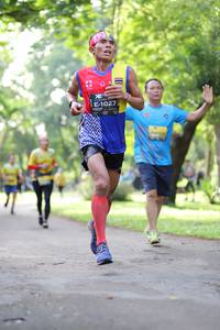 BIB: 1027
                            <button type="button" onclick="openModal(5038659)" class="btn btn-primary btn-sm float-right btn-popup" data-toggle="modal" data-target=".modal-high-quality">
                        <i class="fas fa-shopping-cart"></i> Add to Cart
                    </button>
                                            <button type="button" onclick="isThisMe(5038659, true)" class="btn btn-success btn-sm float-right btn-popup btn-isme hidden" data-toggle="tooltip" data-placement="bottom" title="นี่คือรูปของคุณใช่ไหม คลิกที่นี่เพื่อเอาเข้าอัลบั้ม">
                        <i class="fas fa-plus"></i> Add to album
                    </button>
                    <button type="button" onclick="isThisMe(5038659, false)" class="btn btn-warning btn-sm float-right btn-popup btn-isnotme hidden">
                        <i class="fas fa-ban"></i> Remove from album
                    </button>
