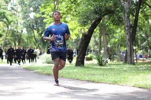 BIB: 1080
                            <button type="button" onclick="openModal(5083885)" class="btn btn-primary btn-sm float-right btn-popup" data-toggle="modal" data-target=".modal-high-quality">
                        <i class="fas fa-shopping-cart"></i> Add to Cart
                    </button>
                                            <button type="button" onclick="isThisMe(5083885, true)" class="btn btn-success btn-sm float-right btn-popup btn-isme hidden" data-toggle="tooltip" data-placement="bottom" title="นี่คือรูปของคุณใช่ไหม คลิกที่นี่เพื่อเอาเข้าอัลบั้ม">
                        <i class="fas fa-plus"></i> Add to album
                    </button>
                    <button type="button" onclick="isThisMe(5083885, false)" class="btn btn-warning btn-sm float-right btn-popup btn-isnotme hidden">
                        <i class="fas fa-ban"></i> Remove from album
                    </button>