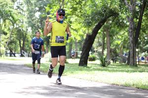 BIB: 0628
                            <button type="button" onclick="openModal(5085783)" class="btn btn-primary btn-sm float-right btn-popup" data-toggle="modal" data-target=".modal-high-quality">
                        <i class="fas fa-shopping-cart"></i> Add to Cart
                    </button>
                                            <button type="button" onclick="isThisMe(5085783, true)" class="btn btn-success btn-sm float-right btn-popup btn-isme hidden" data-toggle="tooltip" data-placement="bottom" title="นี่คือรูปของคุณใช่ไหม คลิกที่นี่เพื่อเอาเข้าอัลบั้ม">
                        <i class="fas fa-plus"></i> Add to album
                    </button>
                    <button type="button" onclick="isThisMe(5085783, false)" class="btn btn-warning btn-sm float-right btn-popup btn-isnotme hidden">
                        <i class="fas fa-ban"></i> Remove from album
                    </button>