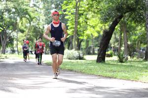 BIB: 1076
                            <button type="button" onclick="openModal(5084095)" class="btn btn-primary btn-sm float-right btn-popup" data-toggle="modal" data-target=".modal-high-quality">
                        <i class="fas fa-shopping-cart"></i> Add to Cart
                    </button>
                                            <button type="button" onclick="isThisMe(5084095, true)" class="btn btn-success btn-sm float-right btn-popup btn-isme hidden" data-toggle="tooltip" data-placement="bottom" title="นี่คือรูปของคุณใช่ไหม คลิกที่นี่เพื่อเอาเข้าอัลบั้ม">
                        <i class="fas fa-plus"></i> Add to album
                    </button>
                    <button type="button" onclick="isThisMe(5084095, false)" class="btn btn-warning btn-sm float-right btn-popup btn-isnotme hidden">
                        <i class="fas fa-ban"></i> Remove from album
                    </button>