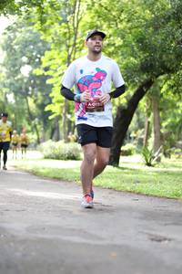 BIB: 0155
                            <button type="button" onclick="openModal(5041761)" class="btn btn-primary btn-sm float-right btn-popup" data-toggle="modal" data-target=".modal-high-quality">
                        <i class="fas fa-shopping-cart"></i> Add to Cart
                    </button>
                                            <button type="button" onclick="isThisMe(5041761, true)" class="btn btn-success btn-sm float-right btn-popup btn-isme hidden" data-toggle="tooltip" data-placement="bottom" title="นี่คือรูปของคุณใช่ไหม คลิกที่นี่เพื่อเอาเข้าอัลบั้ม">
                        <i class="fas fa-plus"></i> Add to album
                    </button>
                    <button type="button" onclick="isThisMe(5041761, false)" class="btn btn-warning btn-sm float-right btn-popup btn-isnotme hidden">
                        <i class="fas fa-ban"></i> Remove from album
                    </button>