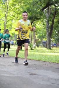 BIB: 1203
                            <button type="button" onclick="openModal(5037819)" class="btn btn-primary btn-sm float-right btn-popup" data-toggle="modal" data-target=".modal-high-quality">
                        <i class="fas fa-shopping-cart"></i> Add to Cart
                    </button>
                                            <button type="button" onclick="isThisMe(5037819, true)" class="btn btn-success btn-sm float-right btn-popup btn-isme hidden" data-toggle="tooltip" data-placement="bottom" title="นี่คือรูปของคุณใช่ไหม คลิกที่นี่เพื่อเอาเข้าอัลบั้ม">
                        <i class="fas fa-plus"></i> Add to album
                    </button>
                    <button type="button" onclick="isThisMe(5037819, false)" class="btn btn-warning btn-sm float-right btn-popup btn-isnotme hidden">
                        <i class="fas fa-ban"></i> Remove from album
                    </button>