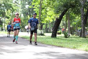 BIB: 0827
                            <button type="button" onclick="openModal(5083957)" class="btn btn-primary btn-sm float-right btn-popup" data-toggle="modal" data-target=".modal-high-quality">
                        <i class="fas fa-shopping-cart"></i> Add to Cart
                    </button>
                                            <button type="button" onclick="isThisMe(5083957, true)" class="btn btn-success btn-sm float-right btn-popup btn-isme hidden" data-toggle="tooltip" data-placement="bottom" title="นี่คือรูปของคุณใช่ไหม คลิกที่นี่เพื่อเอาเข้าอัลบั้ม">
                        <i class="fas fa-plus"></i> Add to album
                    </button>
                    <button type="button" onclick="isThisMe(5083957, false)" class="btn btn-warning btn-sm float-right btn-popup btn-isnotme hidden">
                        <i class="fas fa-ban"></i> Remove from album
                    </button>