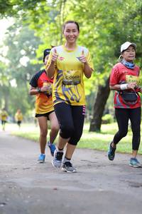 BIB: 0669, 120
                            <button type="button" onclick="openModal(5038577)" class="btn btn-primary btn-sm float-right btn-popup" data-toggle="modal" data-target=".modal-high-quality">
                        <i class="fas fa-shopping-cart"></i> Add to Cart
                    </button>
                                            <button type="button" onclick="isThisMe(5038577, true)" class="btn btn-success btn-sm float-right btn-popup btn-isme hidden" data-toggle="tooltip" data-placement="bottom" title="นี่คือรูปของคุณใช่ไหม คลิกที่นี่เพื่อเอาเข้าอัลบั้ม">
                        <i class="fas fa-plus"></i> Add to album
                    </button>
                    <button type="button" onclick="isThisMe(5038577, false)" class="btn btn-warning btn-sm float-right btn-popup btn-isnotme hidden">
                        <i class="fas fa-ban"></i> Remove from album
                    </button>