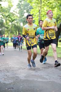 BIB: 0066, 0737, 660
                            <button type="button" onclick="openModal(5034659)" class="btn btn-primary btn-sm float-right btn-popup" data-toggle="modal" data-target=".modal-high-quality">
                        <i class="fas fa-shopping-cart"></i> Add to Cart
                    </button>
                                            <button type="button" onclick="isThisMe(5034659, true)" class="btn btn-success btn-sm float-right btn-popup btn-isme hidden" data-toggle="tooltip" data-placement="bottom" title="นี่คือรูปของคุณใช่ไหม คลิกที่นี่เพื่อเอาเข้าอัลบั้ม">
                        <i class="fas fa-plus"></i> Add to album
                    </button>
                    <button type="button" onclick="isThisMe(5034659, false)" class="btn btn-warning btn-sm float-right btn-popup btn-isnotme hidden">
                        <i class="fas fa-ban"></i> Remove from album
                    </button>