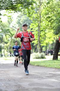 BIB: 0240
                            <button type="button" onclick="openModal(5051194)" class="btn btn-primary btn-sm float-right btn-popup" data-toggle="modal" data-target=".modal-high-quality">
                        <i class="fas fa-shopping-cart"></i> Add to Cart
                    </button>
                                            <button type="button" onclick="isThisMe(5051194, true)" class="btn btn-success btn-sm float-right btn-popup btn-isme hidden" data-toggle="tooltip" data-placement="bottom" title="นี่คือรูปของคุณใช่ไหม คลิกที่นี่เพื่อเอาเข้าอัลบั้ม">
                        <i class="fas fa-plus"></i> Add to album
                    </button>
                    <button type="button" onclick="isThisMe(5051194, false)" class="btn btn-warning btn-sm float-right btn-popup btn-isnotme hidden">
                        <i class="fas fa-ban"></i> Remove from album
                    </button>