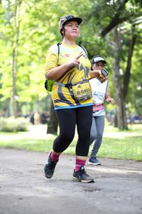 BIB: 0400
                            <button type="button" onclick="openModal(5040904)" class="btn btn-primary btn-sm float-right btn-popup" data-toggle="modal" data-target=".modal-high-quality">
                        <i class="fas fa-shopping-cart"></i> Add to Cart
                    </button>
                                            <button type="button" onclick="isThisMe(5040904, true)" class="btn btn-success btn-sm float-right btn-popup btn-isme hidden" data-toggle="tooltip" data-placement="bottom" title="นี่คือรูปของคุณใช่ไหม คลิกที่นี่เพื่อเอาเข้าอัลบั้ม">
                        <i class="fas fa-plus"></i> Add to album
                    </button>
                    <button type="button" onclick="isThisMe(5040904, false)" class="btn btn-warning btn-sm float-right btn-popup btn-isnotme hidden">
                        <i class="fas fa-ban"></i> Remove from album
                    </button>