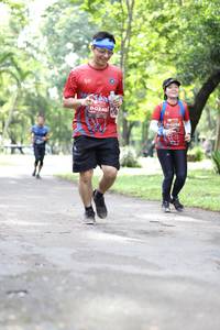 BIB: 0248, 0252
                            <button type="button" onclick="openModal(5051522)" class="btn btn-primary btn-sm float-right btn-popup" data-toggle="modal" data-target=".modal-high-quality">
                        <i class="fas fa-shopping-cart"></i> Add to Cart
                    </button>
                                            <button type="button" onclick="isThisMe(5051522, true)" class="btn btn-success btn-sm float-right btn-popup btn-isme hidden" data-toggle="tooltip" data-placement="bottom" title="นี่คือรูปของคุณใช่ไหม คลิกที่นี่เพื่อเอาเข้าอัลบั้ม">
                        <i class="fas fa-plus"></i> Add to album
                    </button>
                    <button type="button" onclick="isThisMe(5051522, false)" class="btn btn-warning btn-sm float-right btn-popup btn-isnotme hidden">
                        <i class="fas fa-ban"></i> Remove from album
                    </button>