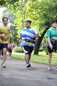 BIB: 685, 642, 540, 
                            <button type="button" onclick="openModal(5037059)" class="btn btn-primary btn-sm float-right btn-popup" data-toggle="modal" data-target=".modal-high-quality">
                        <i class="fas fa-shopping-cart"></i> Add to Cart
                    </button>
                                            <button type="button" onclick="isThisMe(5037059, true)" class="btn btn-success btn-sm float-right btn-popup btn-isme hidden" data-toggle="tooltip" data-placement="bottom" title="นี่คือรูปของคุณใช่ไหม คลิกที่นี่เพื่อเอาเข้าอัลบั้ม">
                        <i class="fas fa-plus"></i> Add to album
                    </button>
                    <button type="button" onclick="isThisMe(5037059, false)" class="btn btn-warning btn-sm float-right btn-popup btn-isnotme hidden">
                        <i class="fas fa-ban"></i> Remove from album
                    </button>
