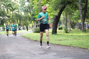 BIB: 352, 
                            <button type="button" onclick="openModal(5024891)" class="btn btn-primary btn-sm float-right btn-popup" data-toggle="modal" data-target=".modal-high-quality">
                        <i class="fas fa-shopping-cart"></i> Add to Cart
                    </button>
                                            <button type="button" onclick="isThisMe(5024891, true)" class="btn btn-success btn-sm float-right btn-popup btn-isme hidden" data-toggle="tooltip" data-placement="bottom" title="นี่คือรูปของคุณใช่ไหม คลิกที่นี่เพื่อเอาเข้าอัลบั้ม">
                        <i class="fas fa-plus"></i> Add to album
                    </button>
                    <button type="button" onclick="isThisMe(5024891, false)" class="btn btn-warning btn-sm float-right btn-popup btn-isnotme hidden">
                        <i class="fas fa-ban"></i> Remove from album
                    </button>