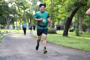 BIB: 6541
                            <button type="button" onclick="openModal(5032916)" class="btn btn-primary btn-sm float-right btn-popup" data-toggle="modal" data-target=".modal-high-quality">
                        <i class="fas fa-shopping-cart"></i> Add to Cart
                    </button>
                                            <button type="button" onclick="isThisMe(5032916, true)" class="btn btn-success btn-sm float-right btn-popup btn-isme hidden" data-toggle="tooltip" data-placement="bottom" title="นี่คือรูปของคุณใช่ไหม คลิกที่นี่เพื่อเอาเข้าอัลบั้ม">
                        <i class="fas fa-plus"></i> Add to album
                    </button>
                    <button type="button" onclick="isThisMe(5032916, false)" class="btn btn-warning btn-sm float-right btn-popup btn-isnotme hidden">
                        <i class="fas fa-ban"></i> Remove from album
                    </button>