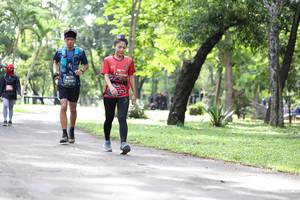 BIB: 0036
                            <button type="button" onclick="openModal(5072723)" class="btn btn-primary btn-sm float-right btn-popup" data-toggle="modal" data-target=".modal-high-quality">
                        <i class="fas fa-shopping-cart"></i> Add to Cart
                    </button>
                                            <button type="button" onclick="isThisMe(5072723, true)" class="btn btn-success btn-sm float-right btn-popup btn-isme hidden" data-toggle="tooltip" data-placement="bottom" title="นี่คือรูปของคุณใช่ไหม คลิกที่นี่เพื่อเอาเข้าอัลบั้ม">
                        <i class="fas fa-plus"></i> Add to album
                    </button>
                    <button type="button" onclick="isThisMe(5072723, false)" class="btn btn-warning btn-sm float-right btn-popup btn-isnotme hidden">
                        <i class="fas fa-ban"></i> Remove from album
                    </button>