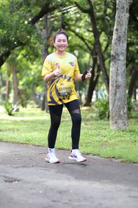 BIB: 0929
                            <button type="button" onclick="openModal(5041394)" class="btn btn-primary btn-sm float-right btn-popup" data-toggle="modal" data-target=".modal-high-quality">
                        <i class="fas fa-shopping-cart"></i> Add to Cart
                    </button>
                                            <button type="button" onclick="isThisMe(5041394, true)" class="btn btn-success btn-sm float-right btn-popup btn-isme hidden" data-toggle="tooltip" data-placement="bottom" title="นี่คือรูปของคุณใช่ไหม คลิกที่นี่เพื่อเอาเข้าอัลบั้ม">
                        <i class="fas fa-plus"></i> Add to album
                    </button>
                    <button type="button" onclick="isThisMe(5041394, false)" class="btn btn-warning btn-sm float-right btn-popup btn-isnotme hidden">
                        <i class="fas fa-ban"></i> Remove from album
                    </button>