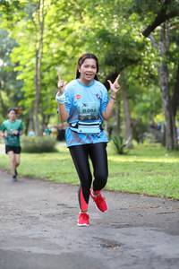 BIB: 082
                            <button type="button" onclick="openModal(5033324)" class="btn btn-primary btn-sm float-right btn-popup" data-toggle="modal" data-target=".modal-high-quality">
                        <i class="fas fa-shopping-cart"></i> Add to Cart
                    </button>
                                            <button type="button" onclick="isThisMe(5033324, true)" class="btn btn-success btn-sm float-right btn-popup btn-isme hidden" data-toggle="tooltip" data-placement="bottom" title="นี่คือรูปของคุณใช่ไหม คลิกที่นี่เพื่อเอาเข้าอัลบั้ม">
                        <i class="fas fa-plus"></i> Add to album
                    </button>
                    <button type="button" onclick="isThisMe(5033324, false)" class="btn btn-warning btn-sm float-right btn-popup btn-isnotme hidden">
                        <i class="fas fa-ban"></i> Remove from album
                    </button>