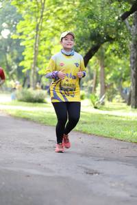BIB: 0376
                            <button type="button" onclick="openModal(5040087)" class="btn btn-primary btn-sm float-right btn-popup" data-toggle="modal" data-target=".modal-high-quality">
                        <i class="fas fa-shopping-cart"></i> Add to Cart
                    </button>
                                            <button type="button" onclick="isThisMe(5040087, true)" class="btn btn-success btn-sm float-right btn-popup btn-isme hidden" data-toggle="tooltip" data-placement="bottom" title="นี่คือรูปของคุณใช่ไหม คลิกที่นี่เพื่อเอาเข้าอัลบั้ม">
                        <i class="fas fa-plus"></i> Add to album
                    </button>
                    <button type="button" onclick="isThisMe(5040087, false)" class="btn btn-warning btn-sm float-right btn-popup btn-isnotme hidden">
                        <i class="fas fa-ban"></i> Remove from album
                    </button>