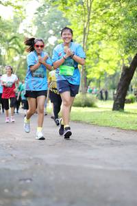 BIB: 0711
                            <button type="button" onclick="openModal(5037762)" class="btn btn-primary btn-sm float-right btn-popup" data-toggle="modal" data-target=".modal-high-quality">
                        <i class="fas fa-shopping-cart"></i> Add to Cart
                    </button>
                                            <button type="button" onclick="isThisMe(5037762, true)" class="btn btn-success btn-sm float-right btn-popup btn-isme hidden" data-toggle="tooltip" data-placement="bottom" title="นี่คือรูปของคุณใช่ไหม คลิกที่นี่เพื่อเอาเข้าอัลบั้ม">
                        <i class="fas fa-plus"></i> Add to album
                    </button>
                    <button type="button" onclick="isThisMe(5037762, false)" class="btn btn-warning btn-sm float-right btn-popup btn-isnotme hidden">
                        <i class="fas fa-ban"></i> Remove from album
                    </button>
